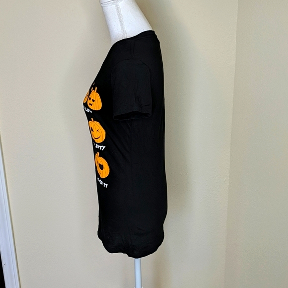Gordmans Halloween T-shirt Text Talk 🌵 - Picture 3 of 5